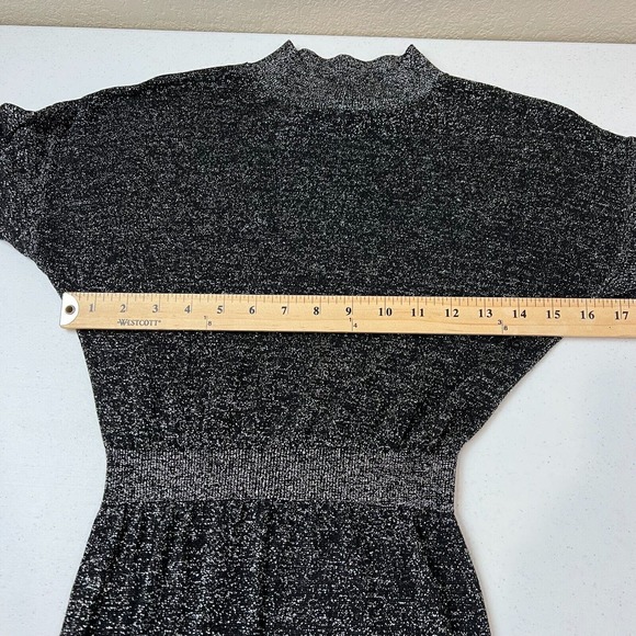 Halston Heritage Women's Metallic Stretch Sweater Midi Dress Sliver/Black Size S - Picture 8 of 10